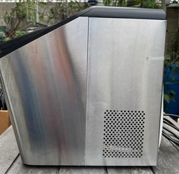 CROWNFUL Nugget Ice Maker 17"Hx17" Lx9".5W