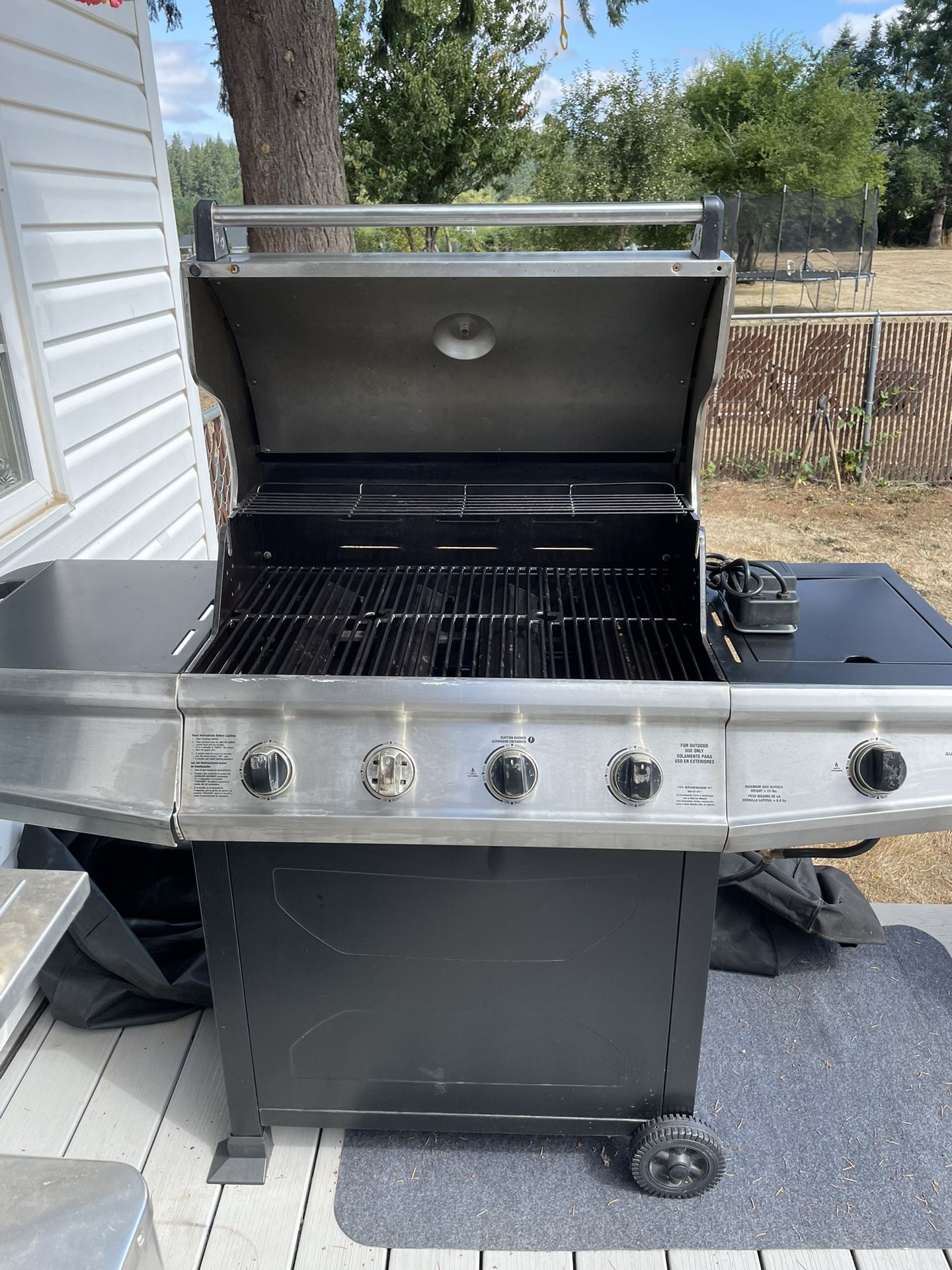 Brinkman 4 Burner Gas Grill