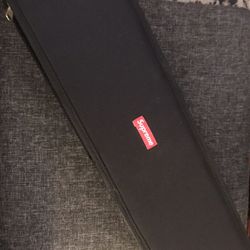 Supreme long storage case Pre-own