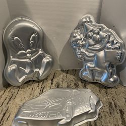 VTG Cake Molds Wilton Tweety, Elmo, NASCAR 82 Lot of 3