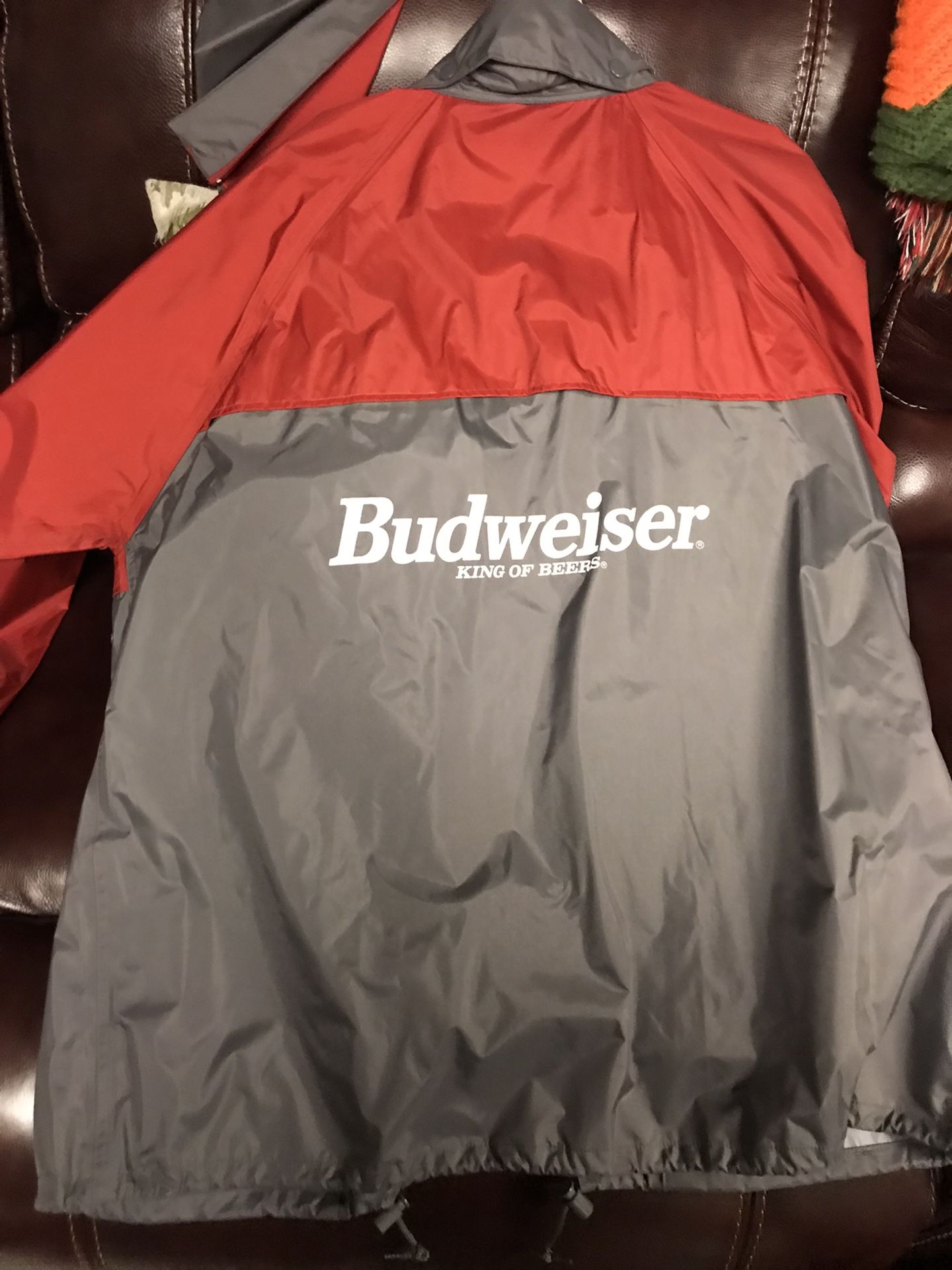 Men / Ladies Budweiser Rain Gear Sets