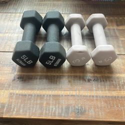 Two Sets Of Dumbbells 3lb & 5lb