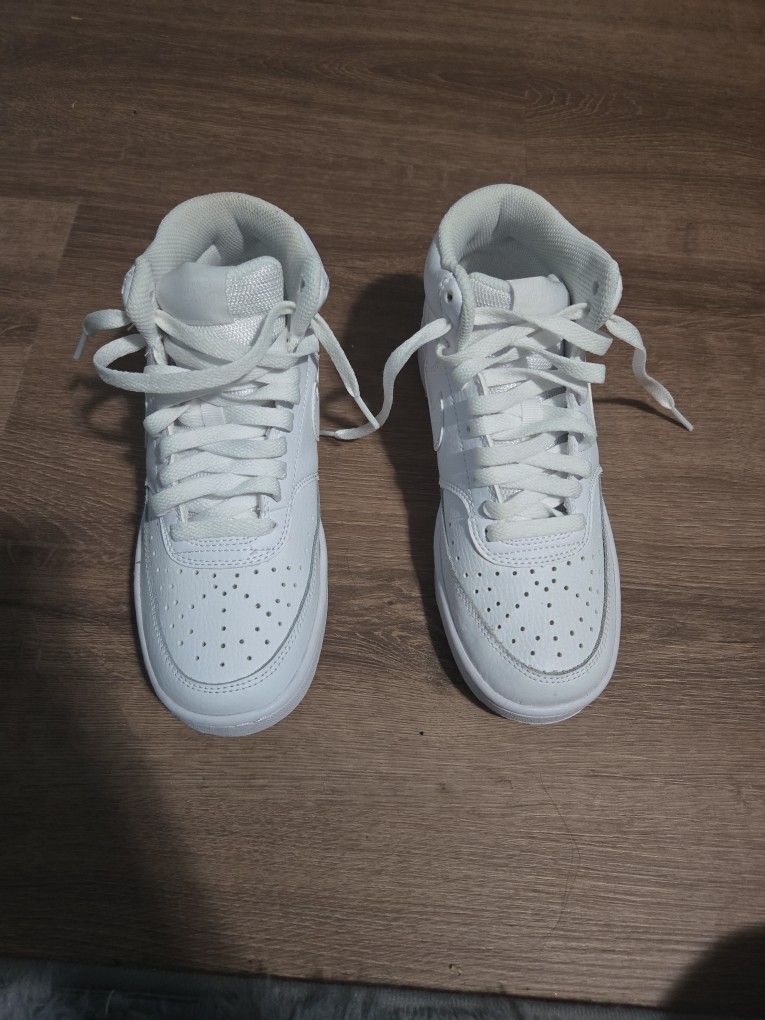 Women's Nike Court Vision Mid