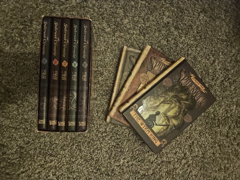 Spiderwick Chronoicles Complete Box Set and Beyond the Spiderwick 1-3