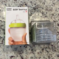 Brand New Como Tomo  Bottle With Replacement Nipples 