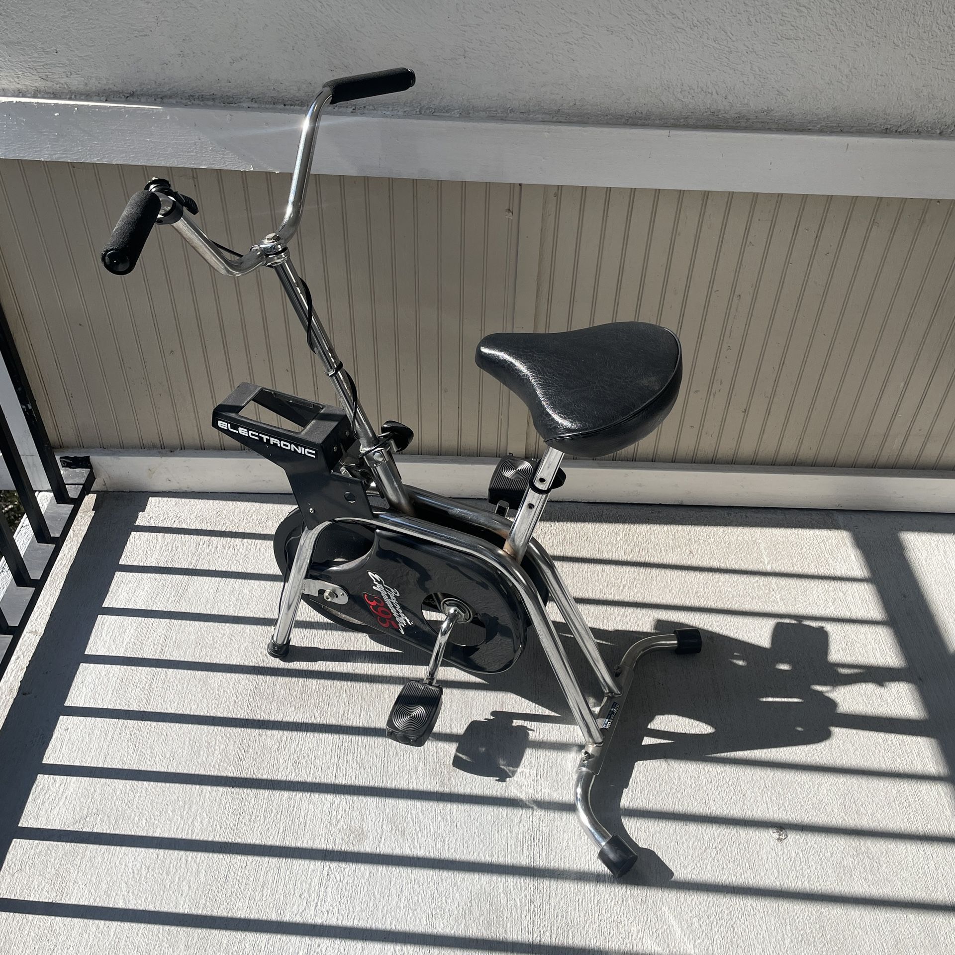 ProSport Ergometer 395 Exercise Bike – Smooth Pedal, Solid Build