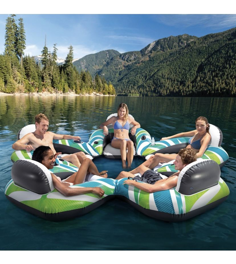 NEW IN BOX Large 5 Person Floating Island / Pool River Tube / Lake Party Float