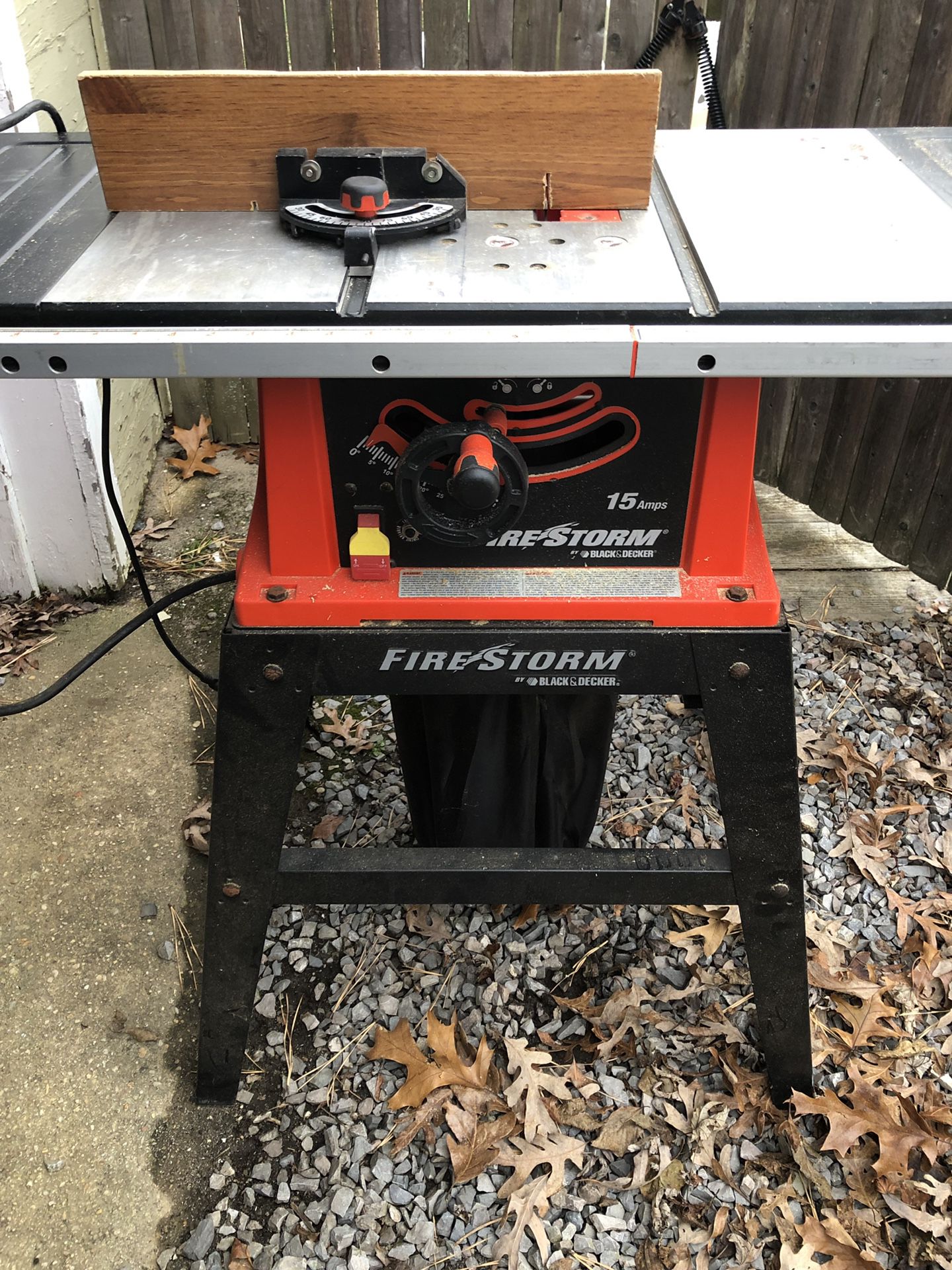 Black and decker firestorm table saw for Sale in Brick, NJ - OfferUp