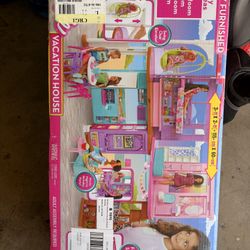 Barbie Vacation house