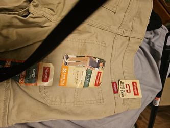 Wrangler Cargo 4-way Flex Size 14 Husky