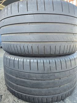 285 30 20 Pirelli Tires