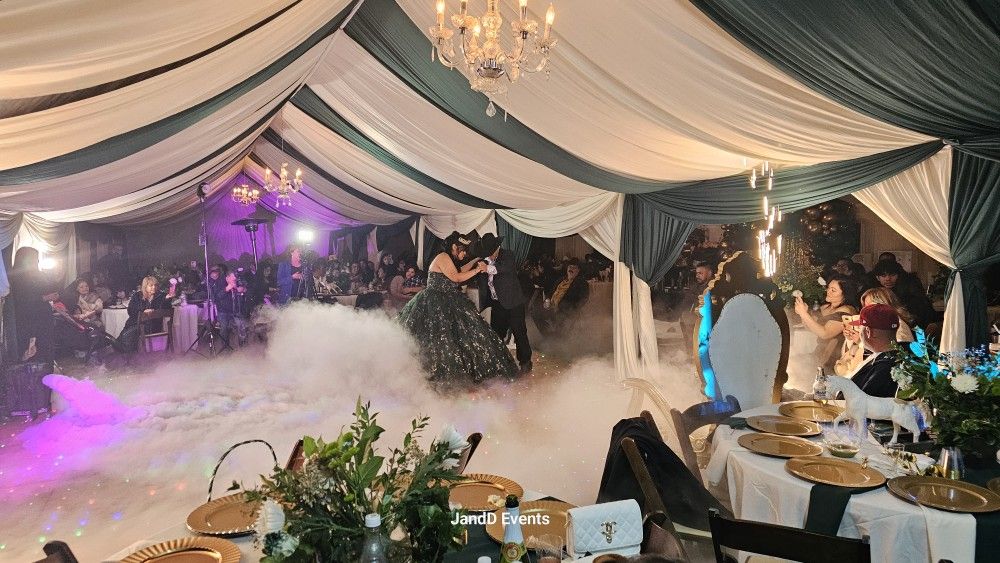 Carpas Drappes Tables Chairs Dance Floor