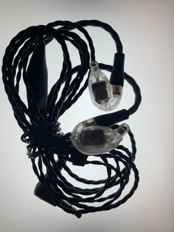 Westone Universal In Ear Monitor UM1 New In Case