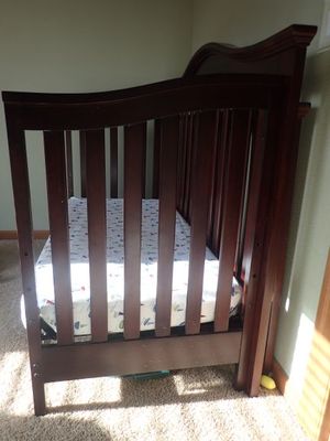 Munire Essex Wooden 4 In 1 Crib Sienna For Sale In Gresham Or