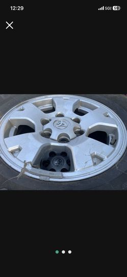 Toyota Rims 16”  