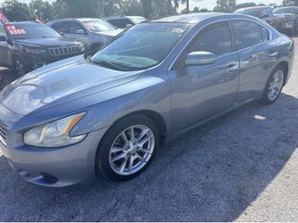 2011 nissian maxima sv