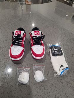 Brand New Nike SB Dunk Low Pro 'J-Pack Chicago' (Style: BQ6817-600).  Women's Size 5, Mens or Youth Size 3.5