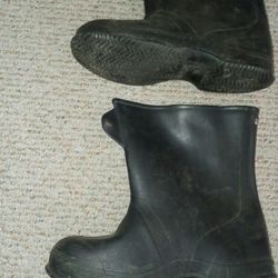 Brand New Size 12 Boots
