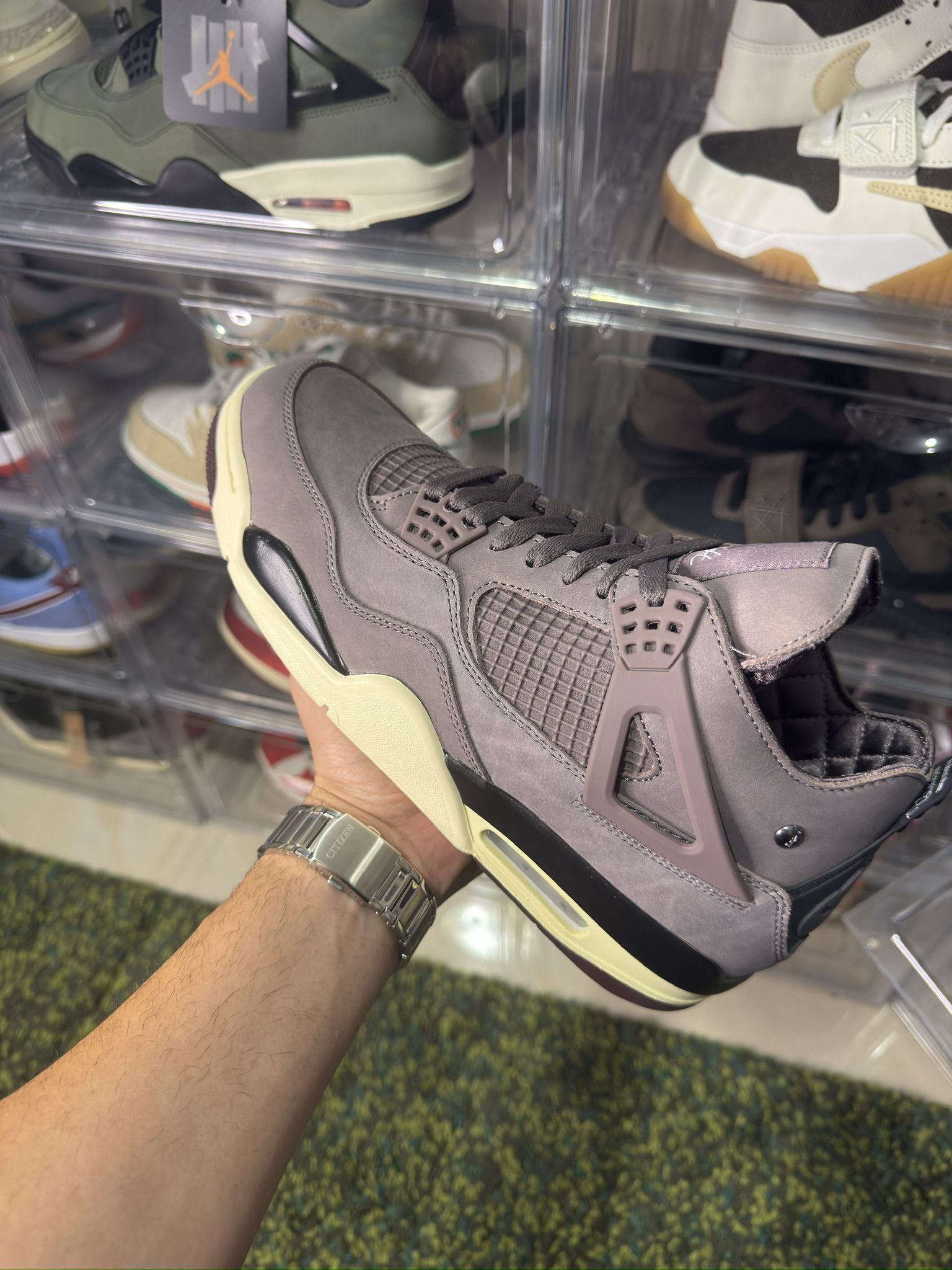 Jordan 4 A Ma Maniere