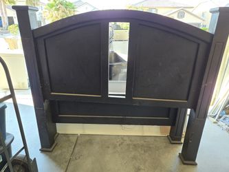 Queen Size Complete Bed