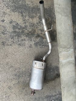 2020 Ford Ranger OEM muffler (Used)