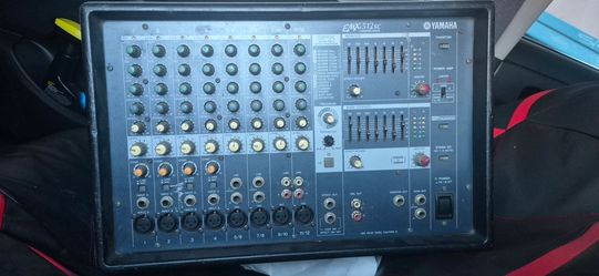 YAMAHA EMX512SC