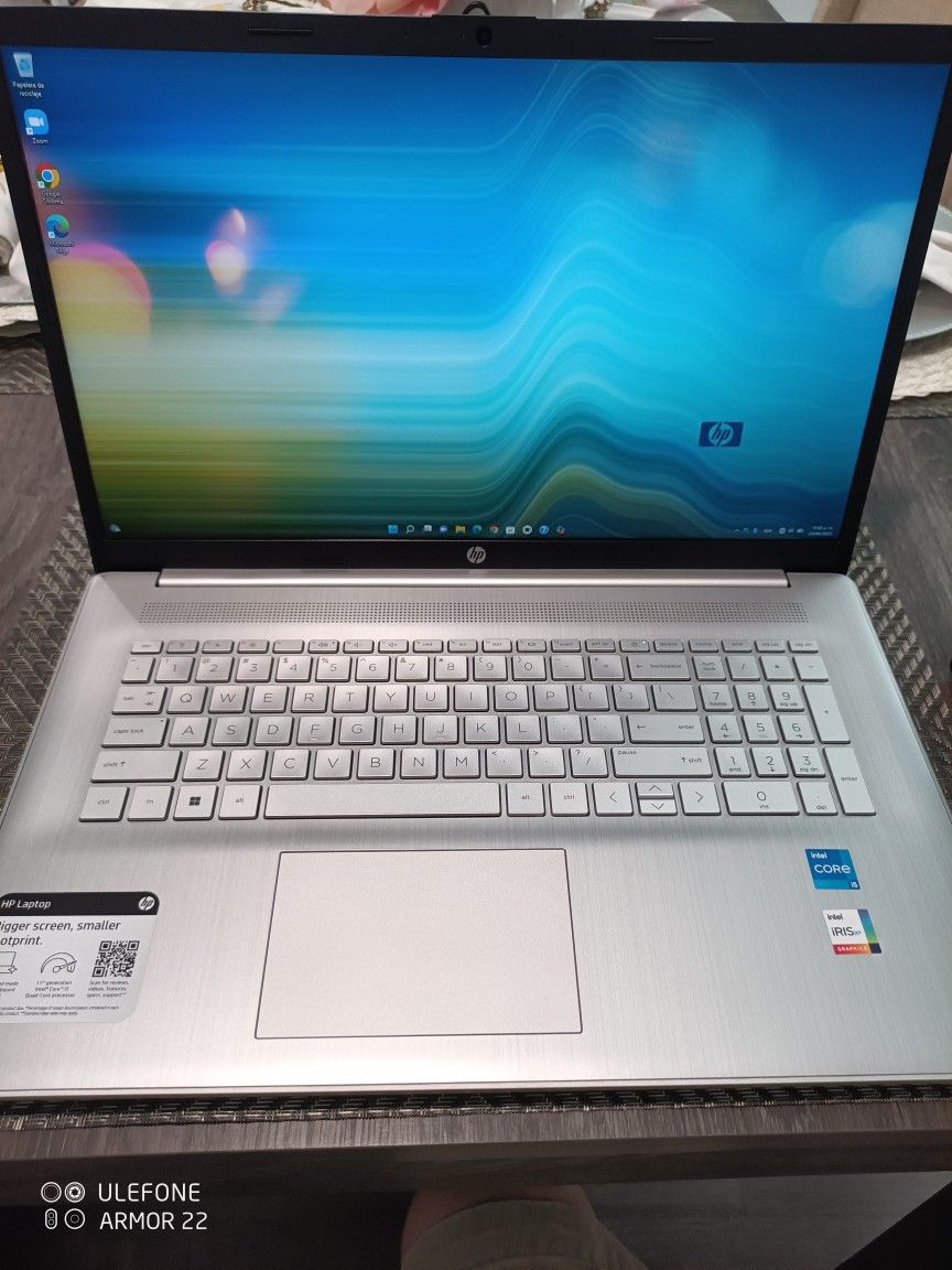 HP MODEL 17-cn0023dx LAPTOP
