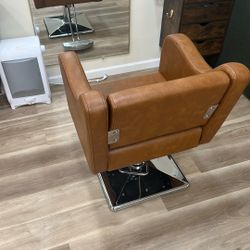 Styling Chair