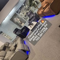 ✨️Reclining Sectionals Sofas ✨️ Furniture Sectionals, Bedrooms, Dining Avail