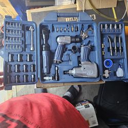 62 Piece Air Tool Kit