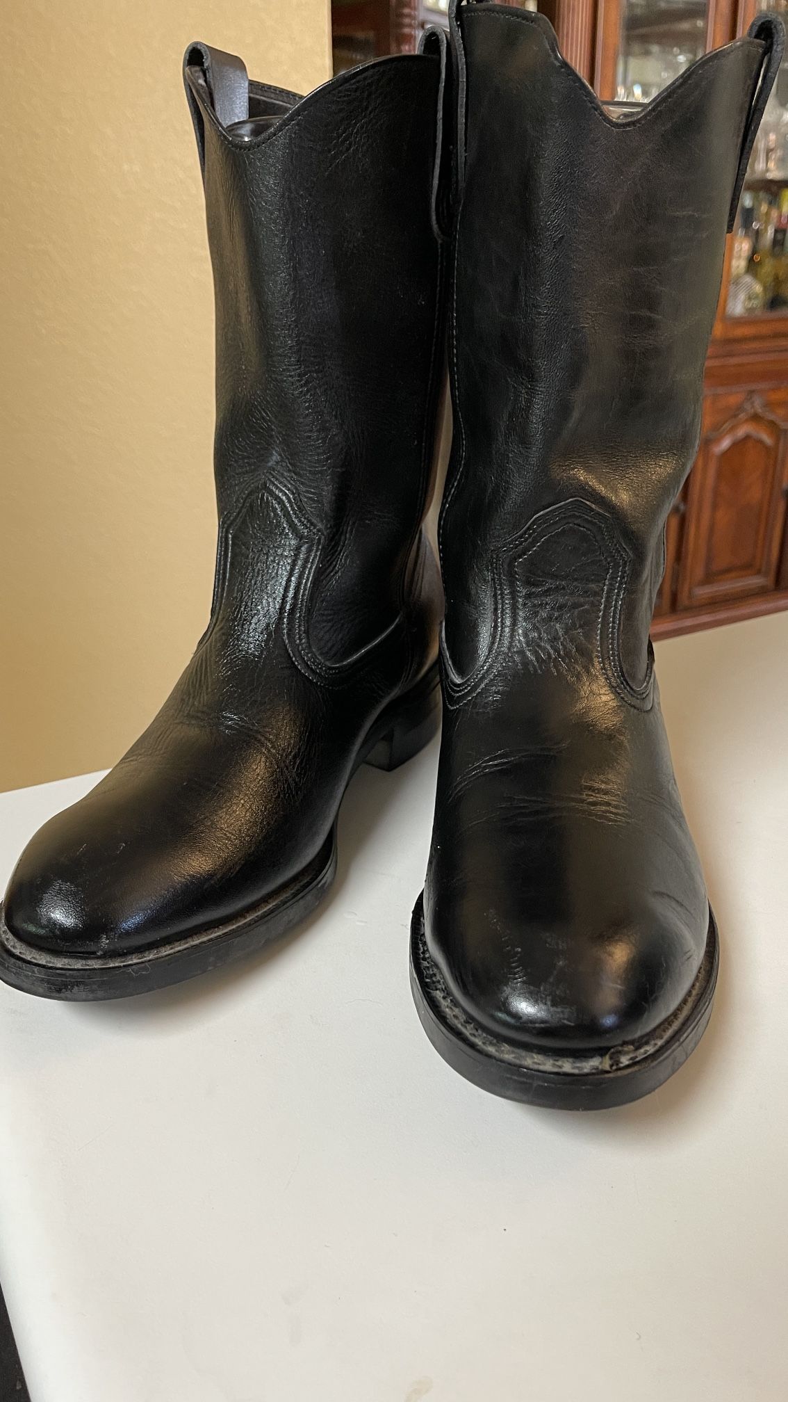 mens black cowboy leather boots size 7.5