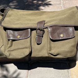 Banana Republic Canvas Messenger Bag