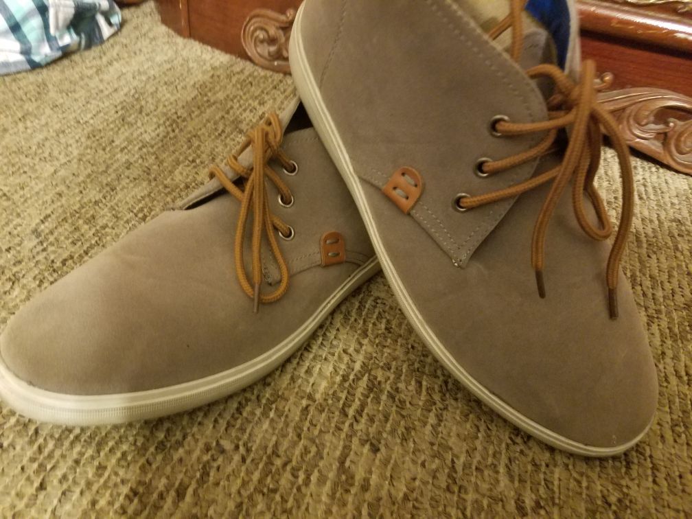 Mens shoes