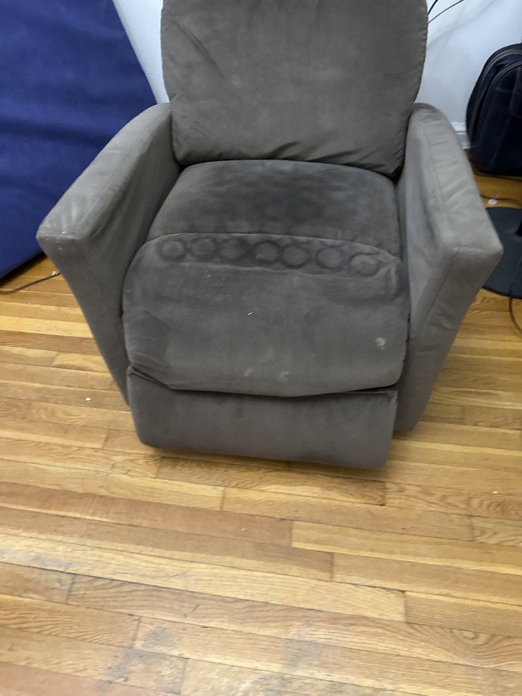 Recliner Chair