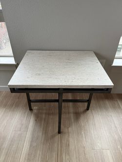 Travertine marble occasional / end / accent table in excellent condition