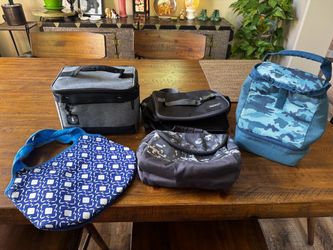 Lot of 5 Insulated Lunch Bags