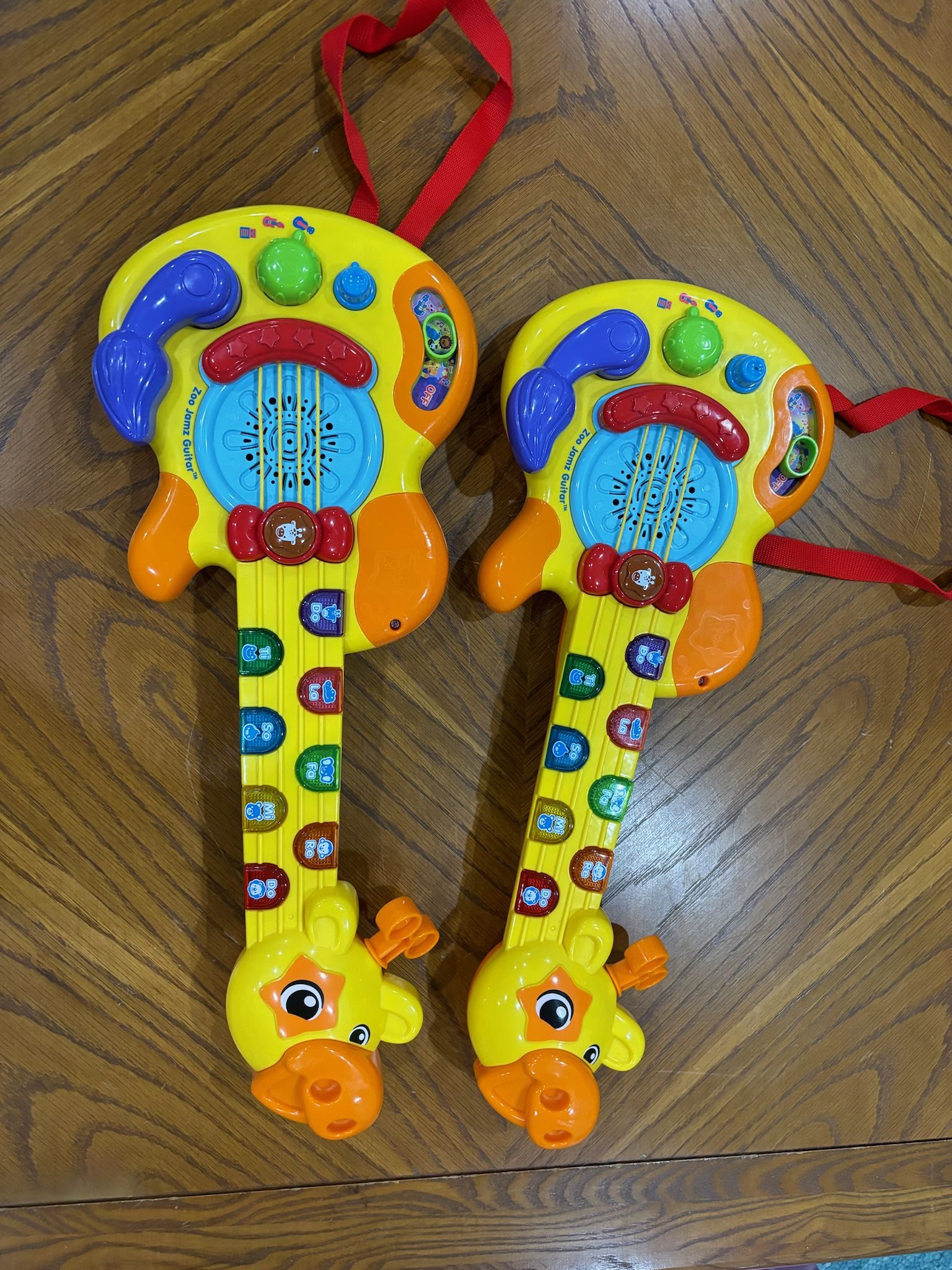 Kids Musical Giraffe Guitar
