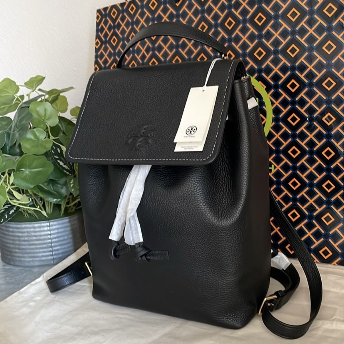 New✨ authentic tory burch thea backpack (large)