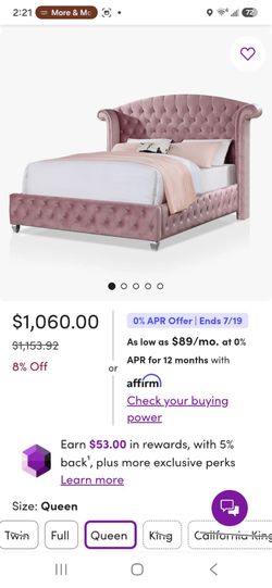 🔥 Elegant upholstered queen bed 🔥