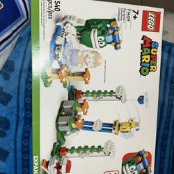 LEGO Super Mario Big Spikes Cloud top Challenge 