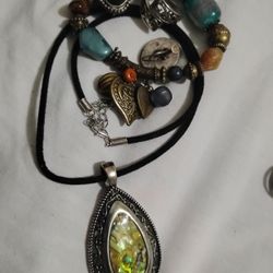 Mixed And Match 4 Piece Vintage 