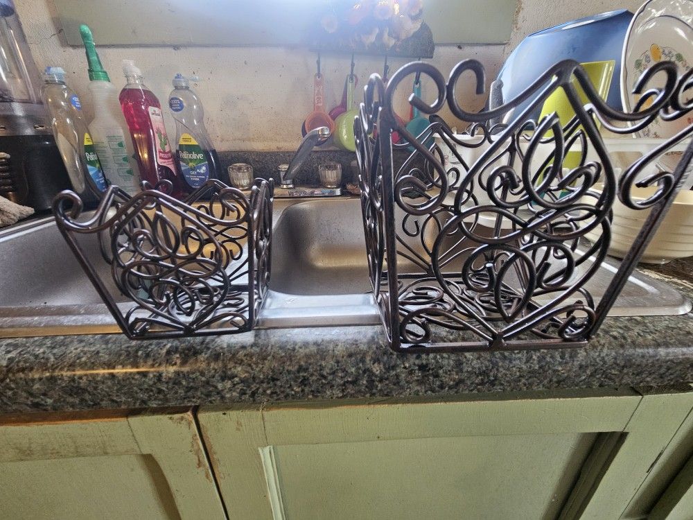 Southern Living Plant Holder