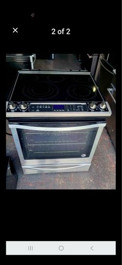 Whirlpool Electric Slide-In Range/ estufa