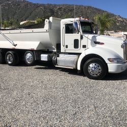 Truck Peterbilt 2013