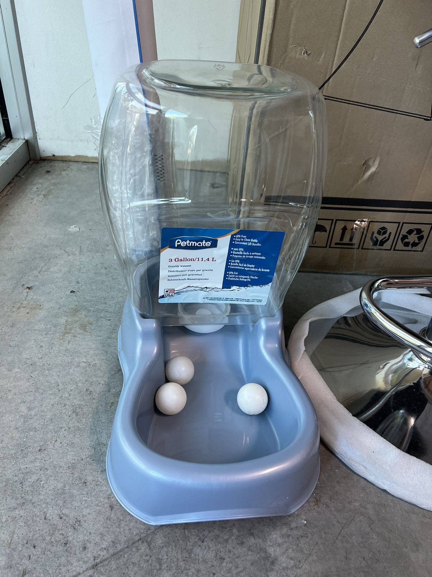 Petmate Pearl Pet Cafe Waterer, Pearl Silver, 3-gal