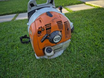 350 stihl blower for sale Works Great needs a new home the straps are broken but works