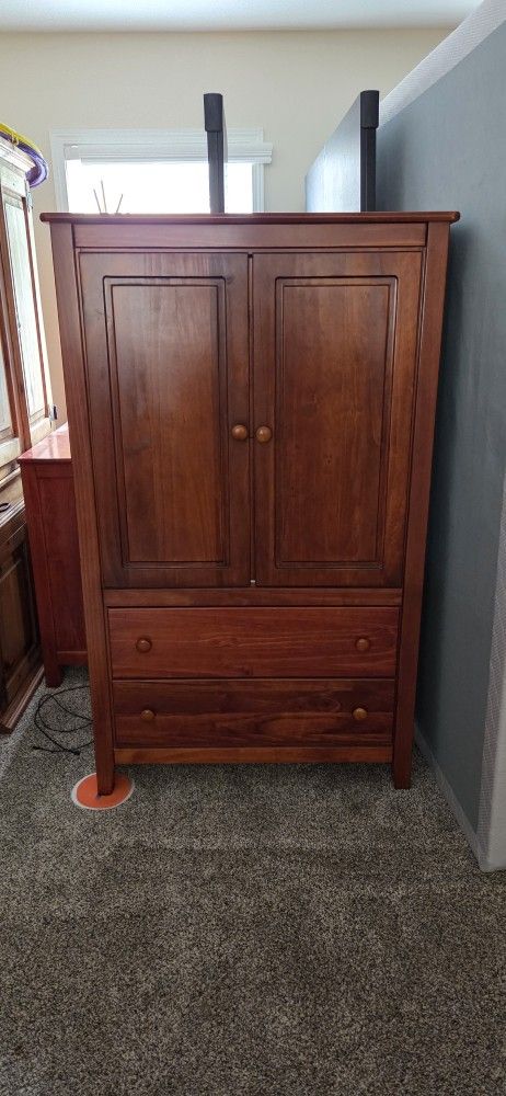 Baby’s Dream 3-in-1 Solid Wood Convertible Bedroom Set (Crib/Tod/Full)+Nightstand, Armoire, Dresser