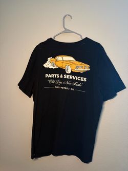 Old Navy T-Shirt Men Large