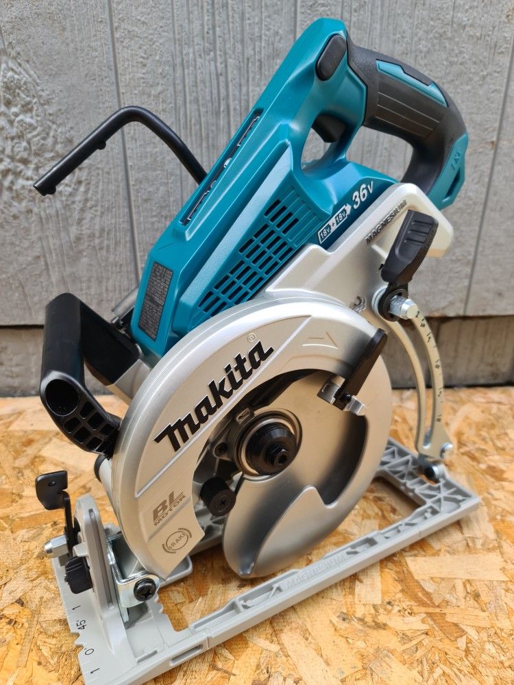 Makita 18V X2 LXT Lithium-Ion (36V) Brushless Cordless Rear Handle 7-1/4 in. Circular Saw (Tool-Only)