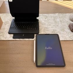 iPad Pro 11” 2018 Bundle 
